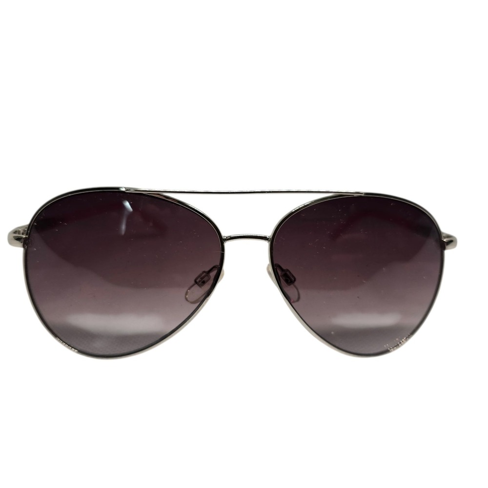 Aviator-Style Sunglasses With Gradient Lenses & Pink Arms For Women